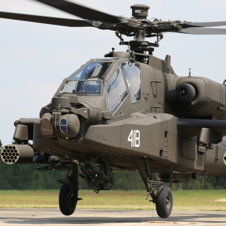 Kostenloses Boeing AH 64 Apache Wallpaper für iPad 2