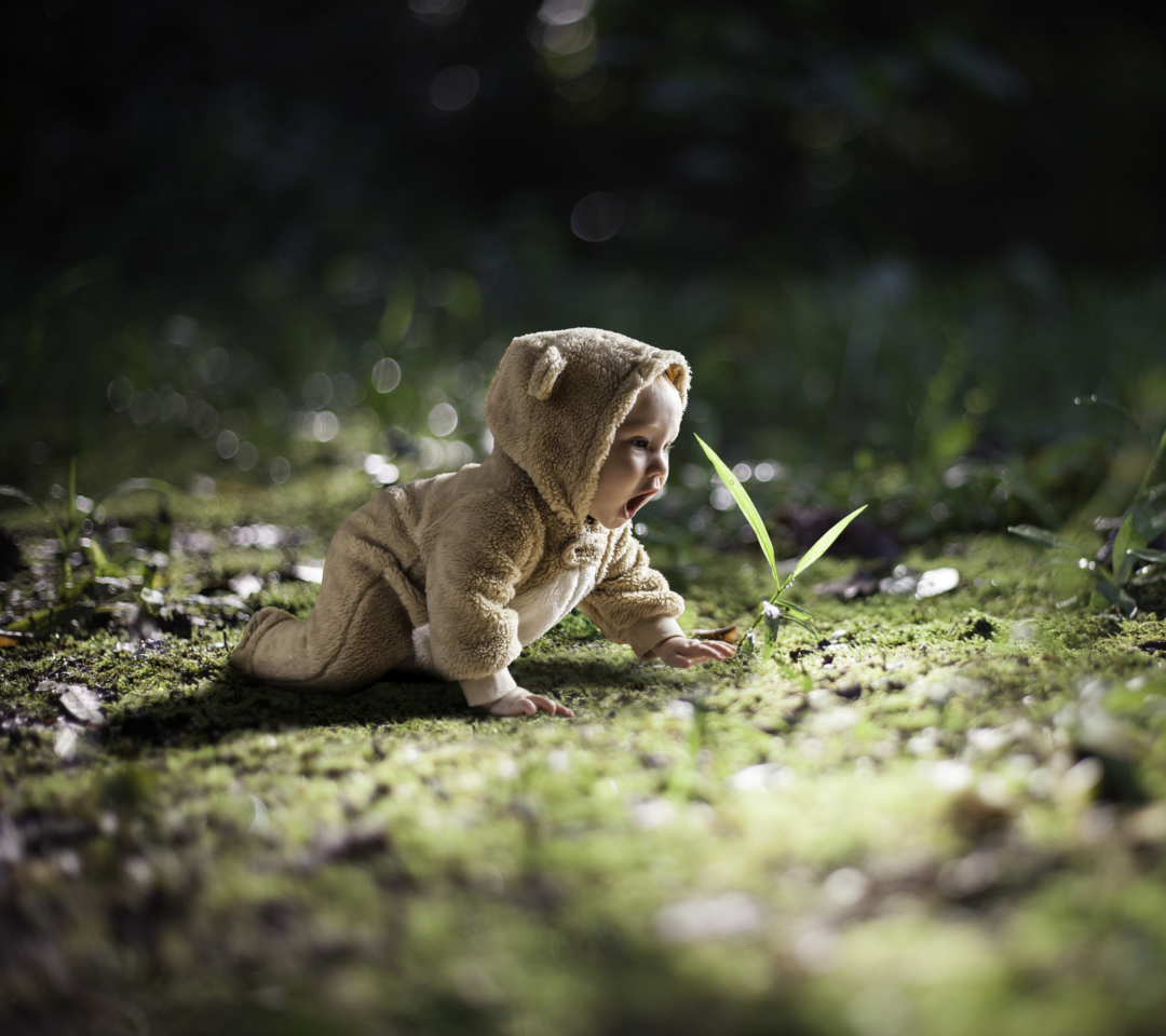 Sfondi Cute Baby Crawling 1080x960