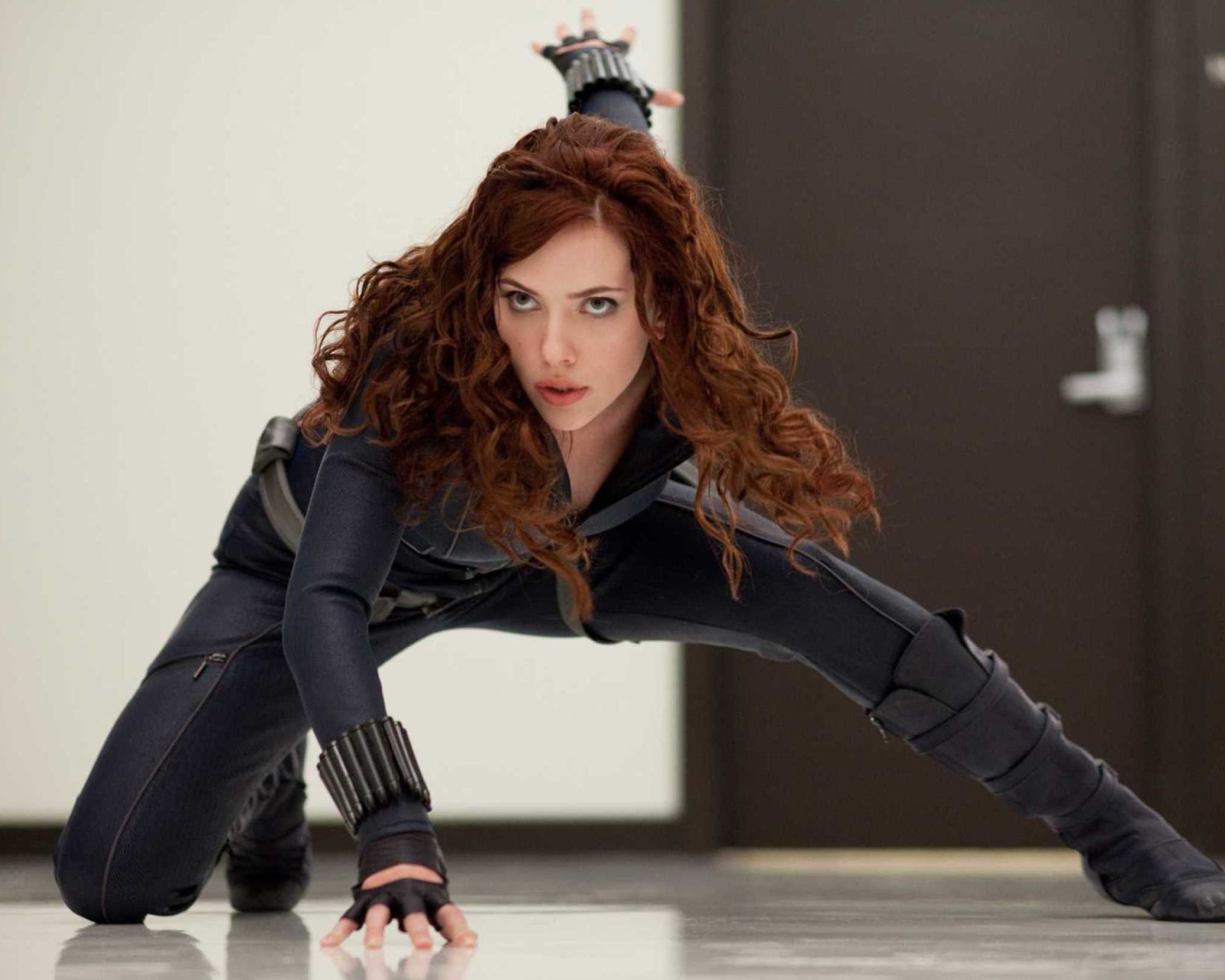 Screenshot №1 pro téma Scarlett Johansson Star As Natasha Romanoff 1600x1280