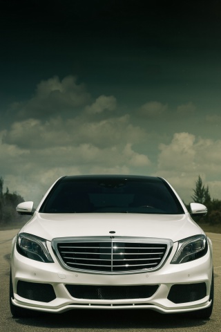 Screenshot №1 pro téma Mercedes-benz S550 Brabus 320x480