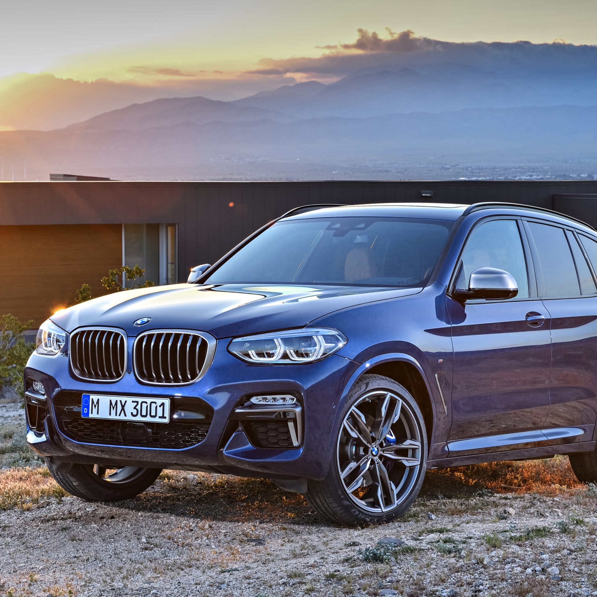 BMW X3 M40i wallpaper 2048x2048