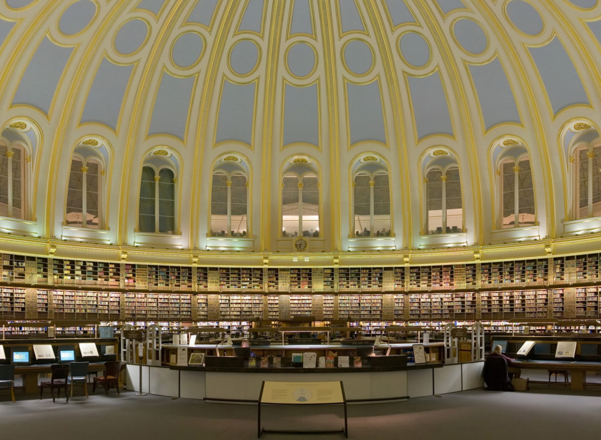 Screenshot №1 pro téma British Museum - Reading Room 1920x1408