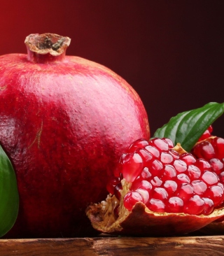 Pomegranate - Obrázkek zdarma pro Nokia Asha 309