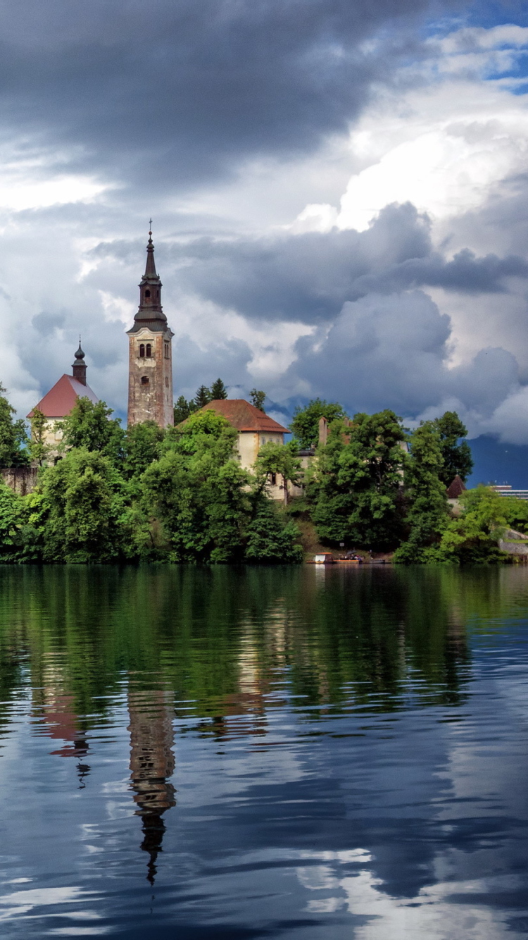 Lake Bled, Slovenia wallpaper 750x1334