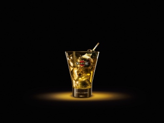 Fondo de pantalla Martini Gold 320x240