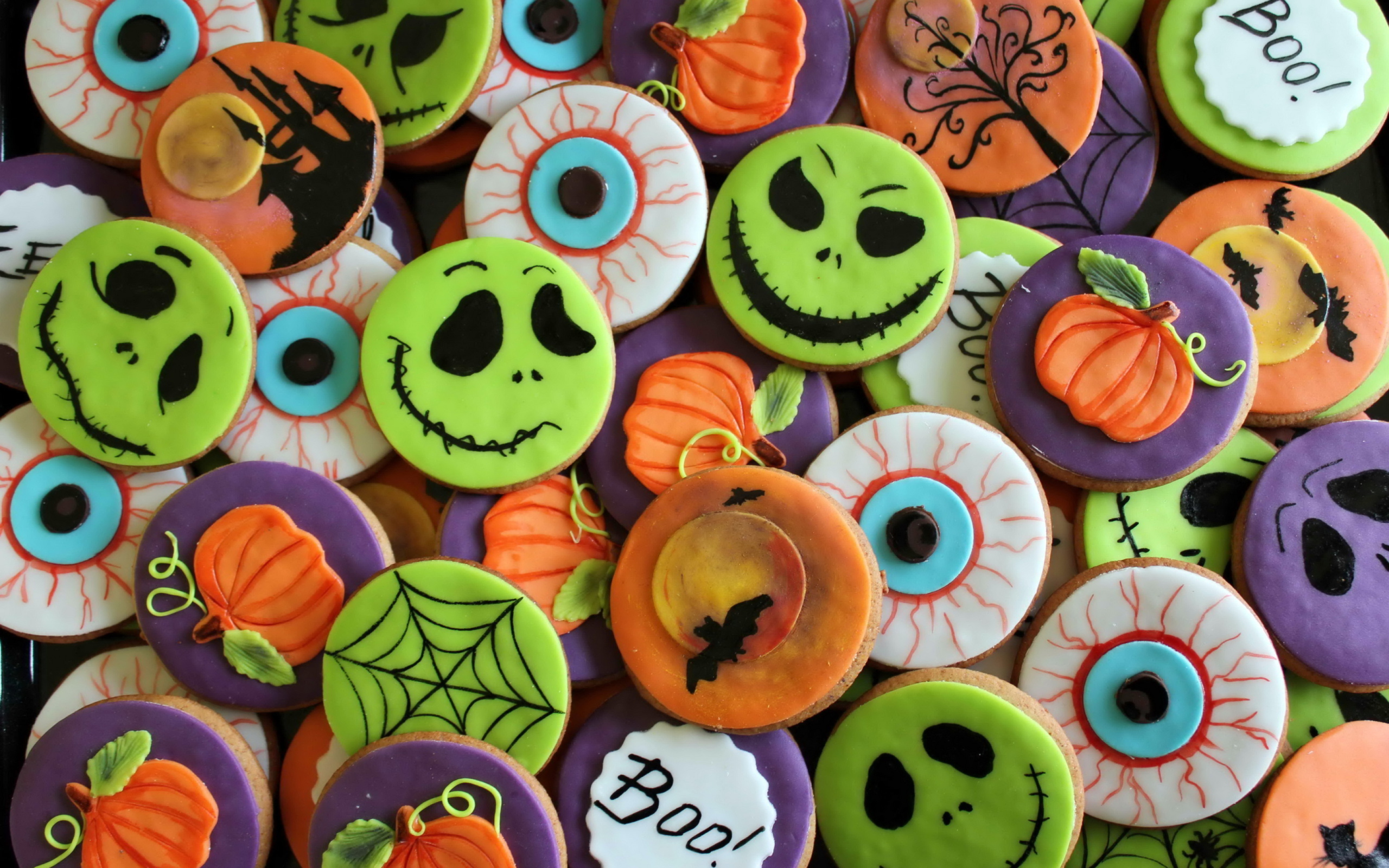 Обои Scary Cookies 2560x1600