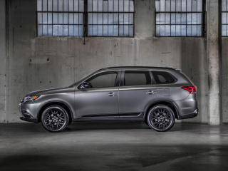 Das 2018 Mitsubishi Outlander Wallpaper 320x240