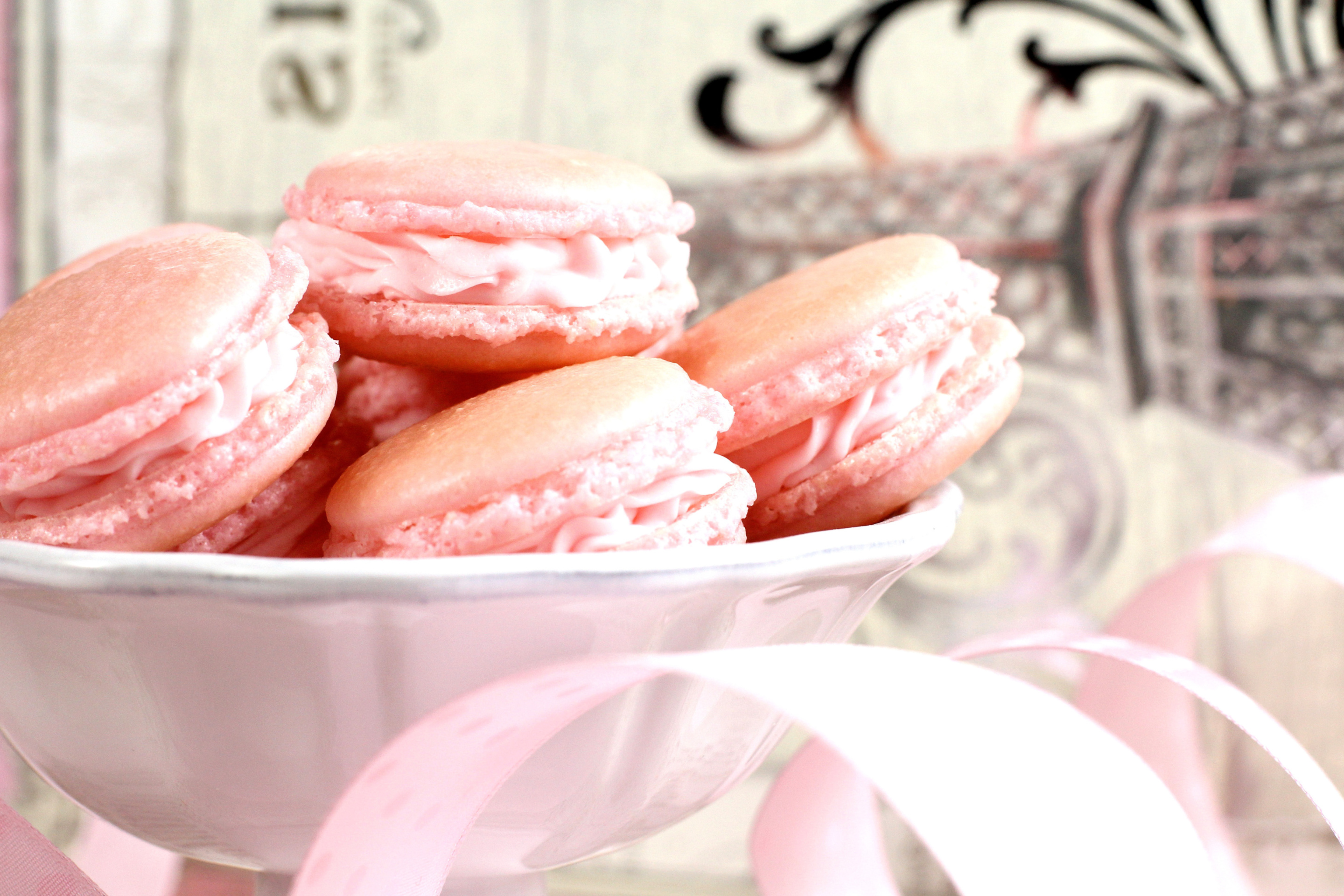 Sfondi Pink Macaron Flavor 2880x1920