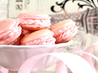 Pink Macaron Flavor screenshot #1 320x240