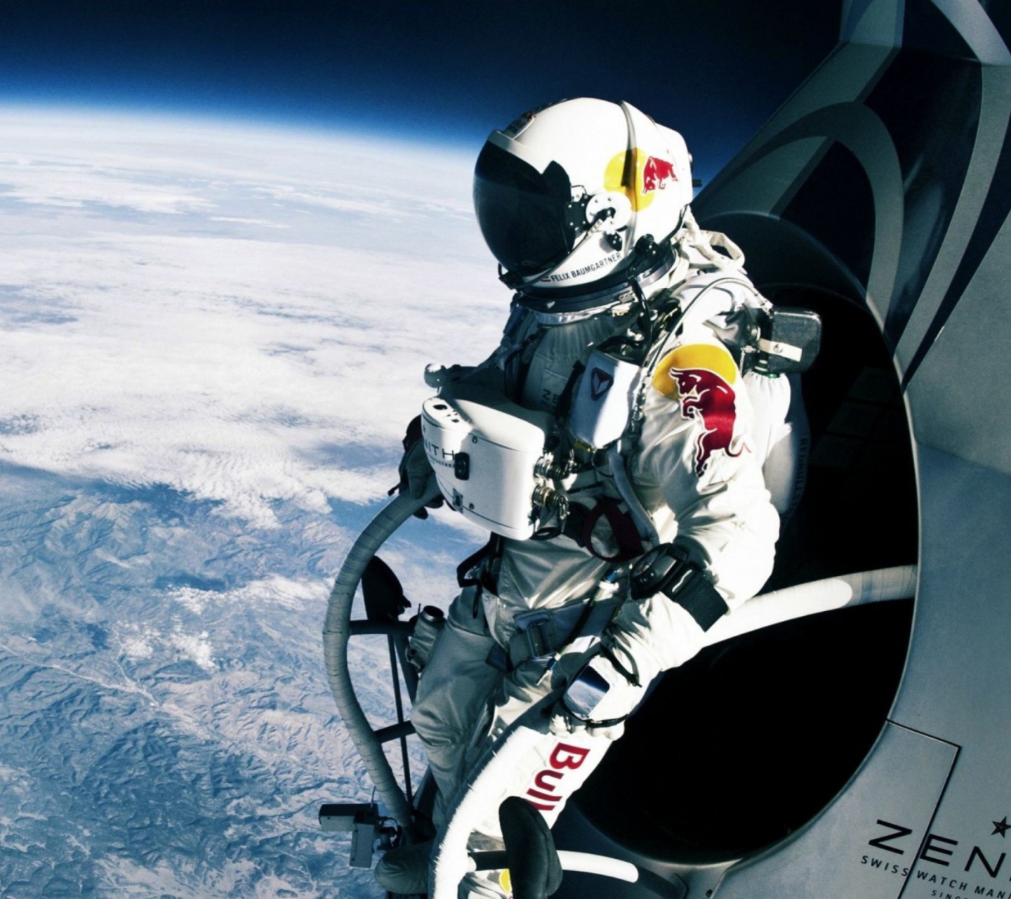 Fondo de pantalla Felix Baumgartner Cosmic Jump 1440x1280