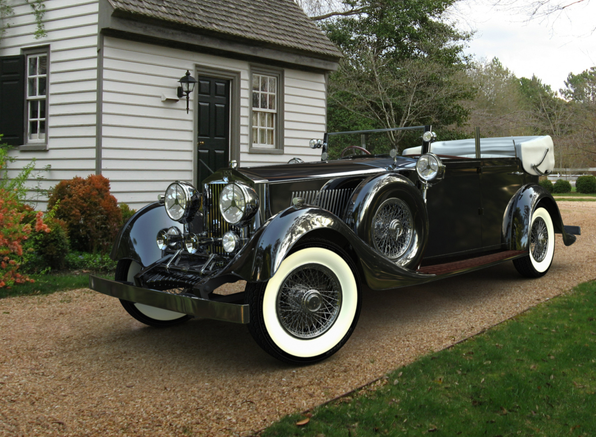 Vintage Rolls Royce screenshot #1 1920x1408