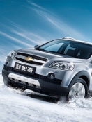 Chevrolet Captiva On Snow screenshot #1 132x176