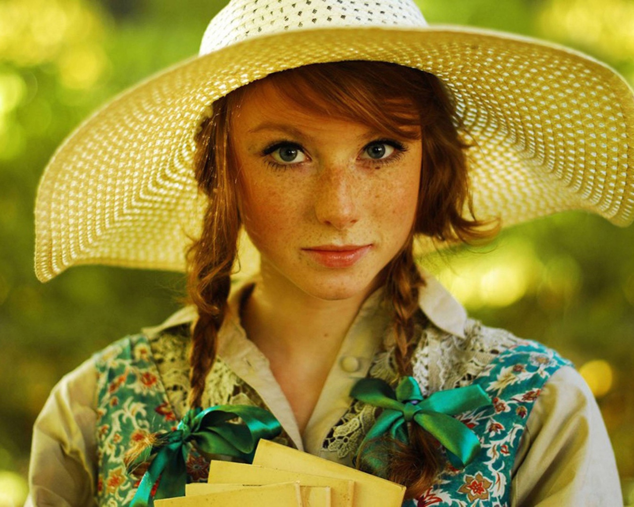 Fondo de pantalla Romantic Girl In Straw Hat 1280x1024