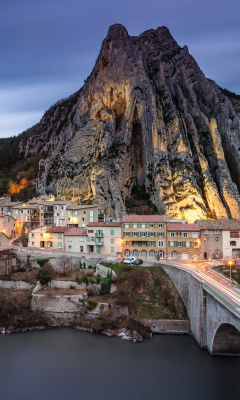 Sfondi Citadelle de Sisteron 240x400