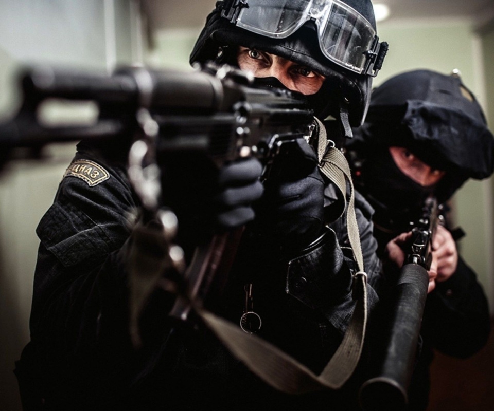 Police special forces wallpaper 960x800