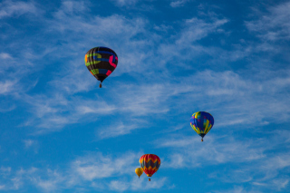 Climb In Balloon Picture for Android, iPhone and iPad