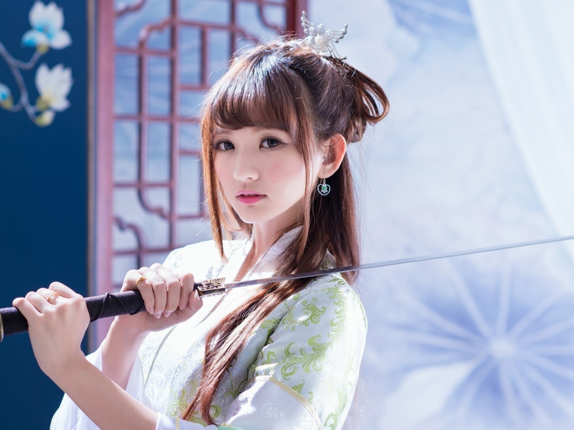 Обои Samurai Girl with Katana 1152x864