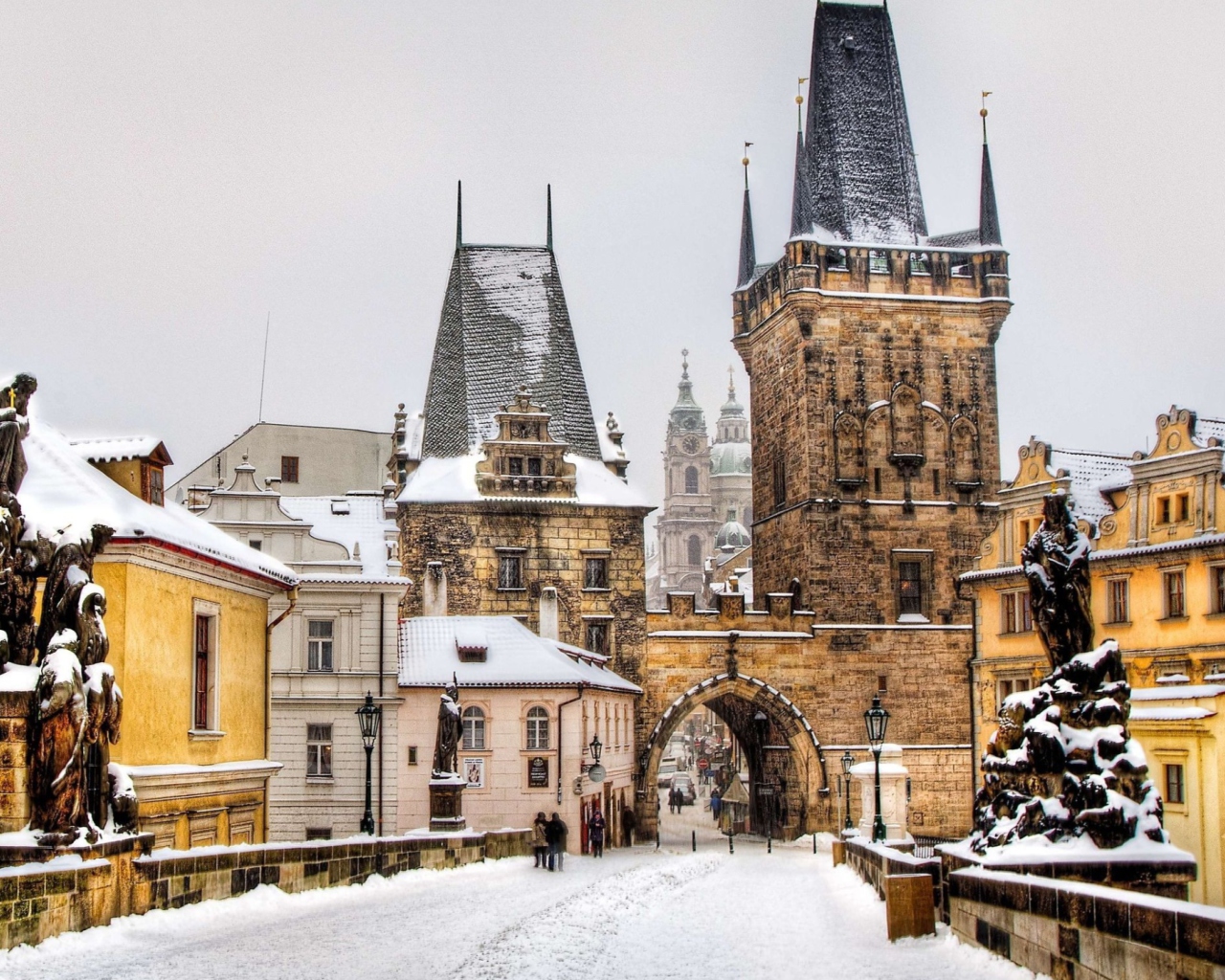 Screenshot №1 pro téma Winter In Prague 1280x1024