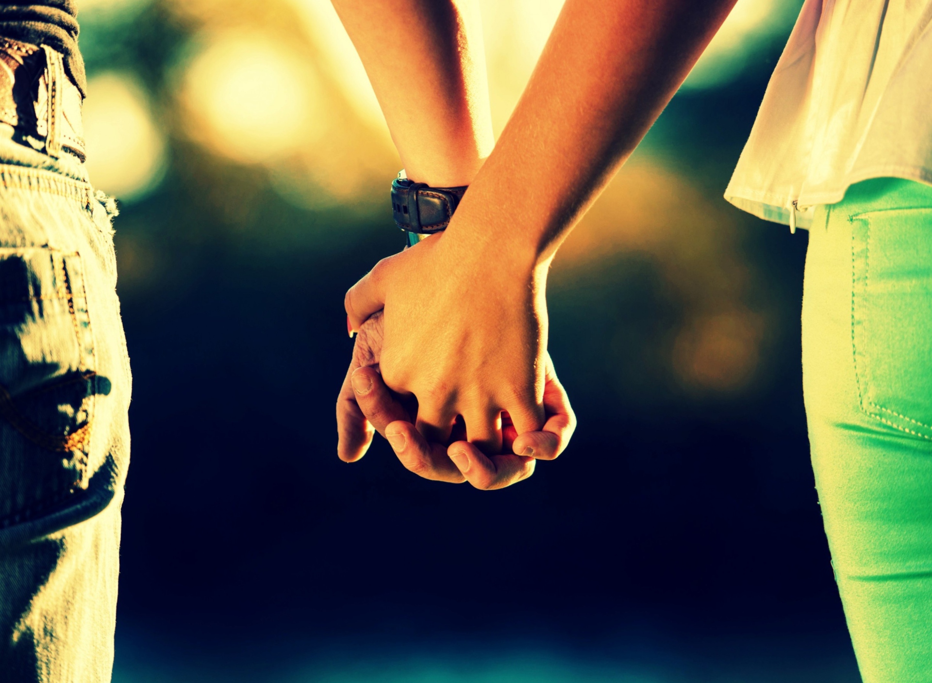 Screenshot №1 pro téma Holding Hands 1920x1408