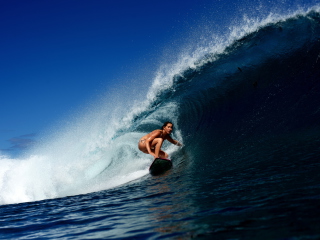 Big Wave Surfing Girl wallpaper 320x240