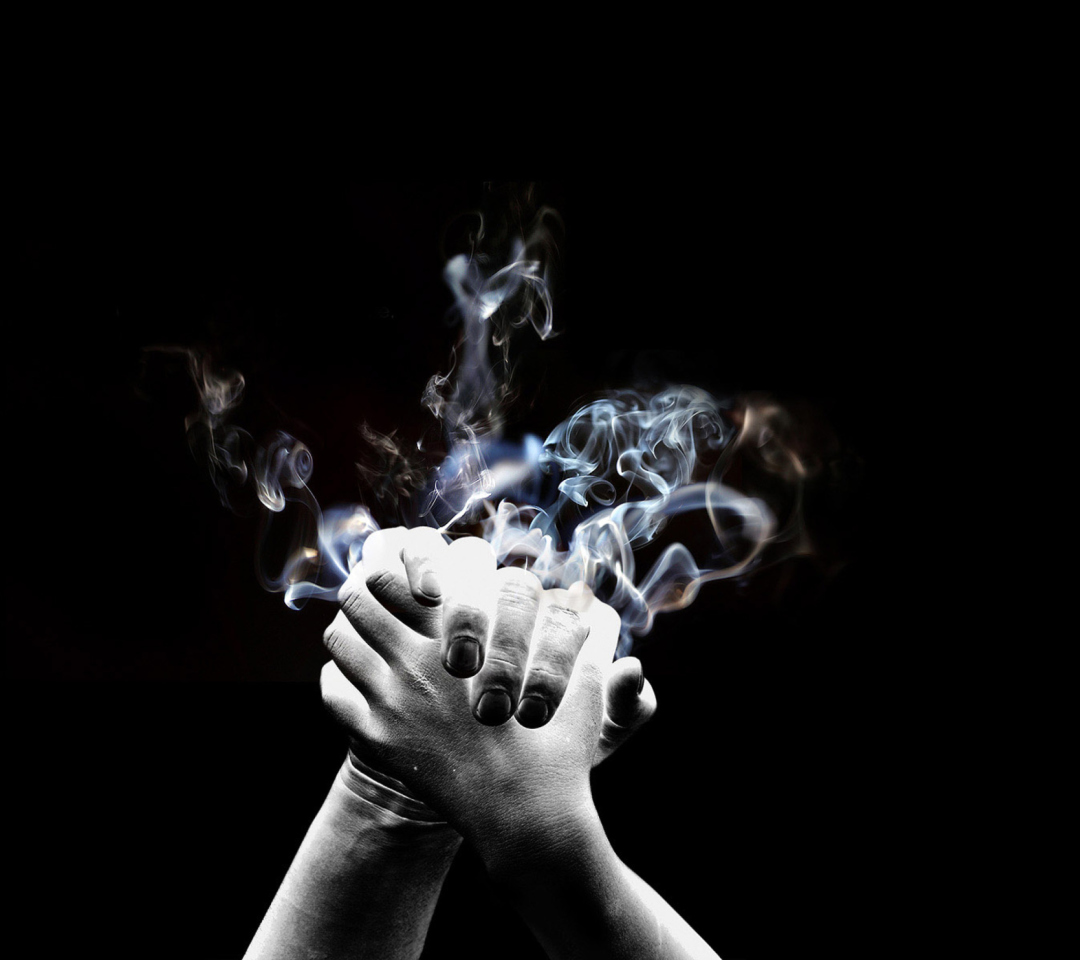 Обои Smoke Hands 1080x960