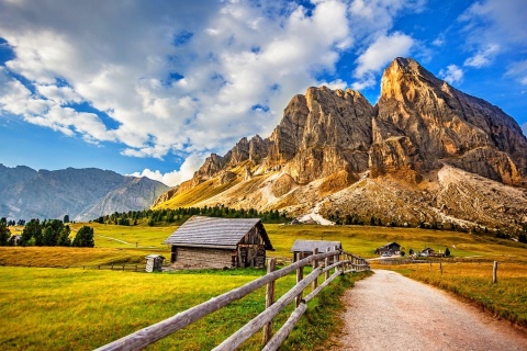 South Tyrol and Dolomites screenshot #1 480x320