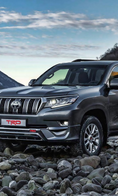 2019 Toyota Land Cruiser Prado screenshot #1 240x400