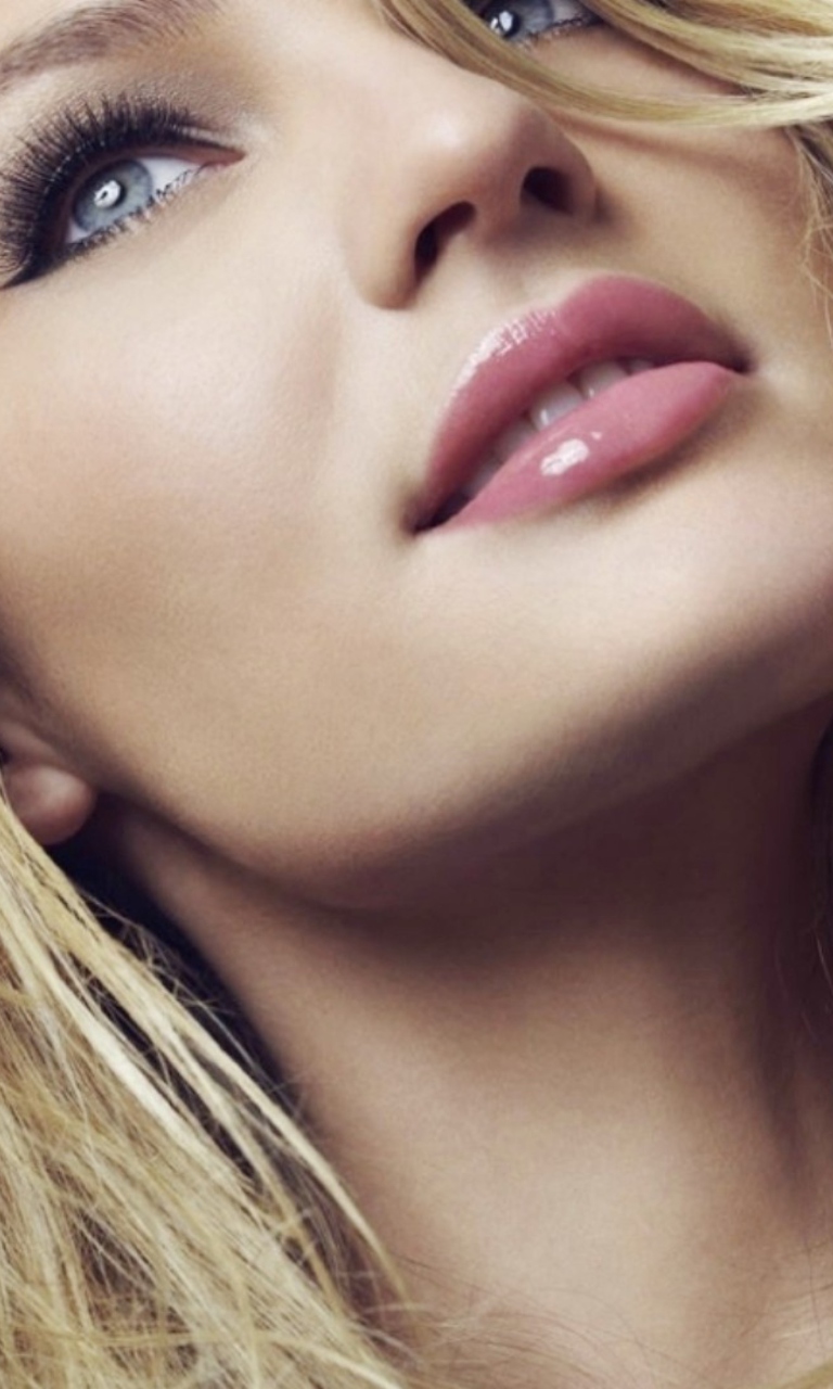 Candice Swanepoel Super Model Face screenshot #1 768x1280