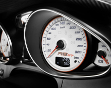 Обои Audi R8 Gt Speedometer 220x176