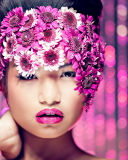 Sfondi Asian Fashion Model With Pink Flower Wreath 128x160