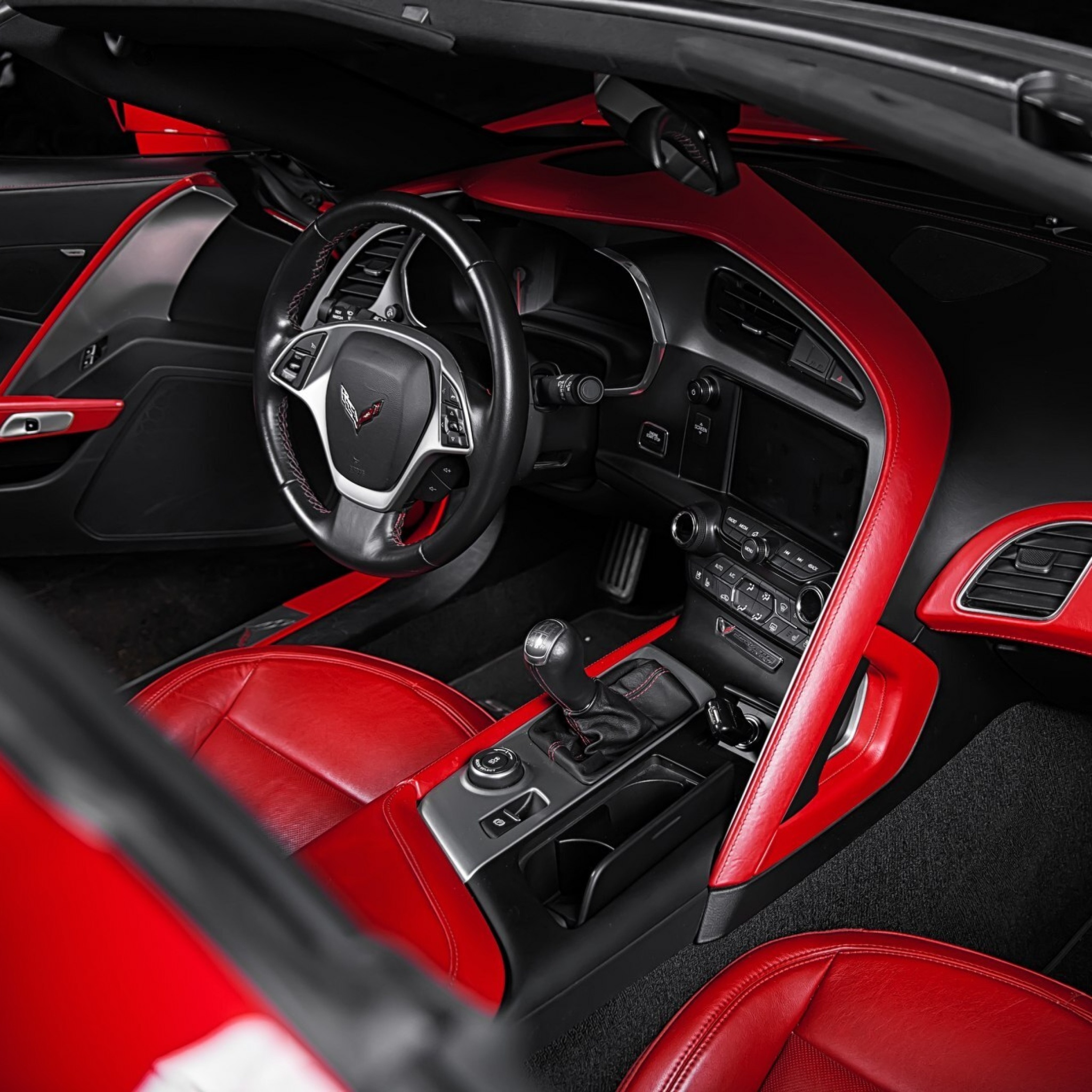 Fondo de pantalla Corvette Stingray C7 Interior 2048x2048