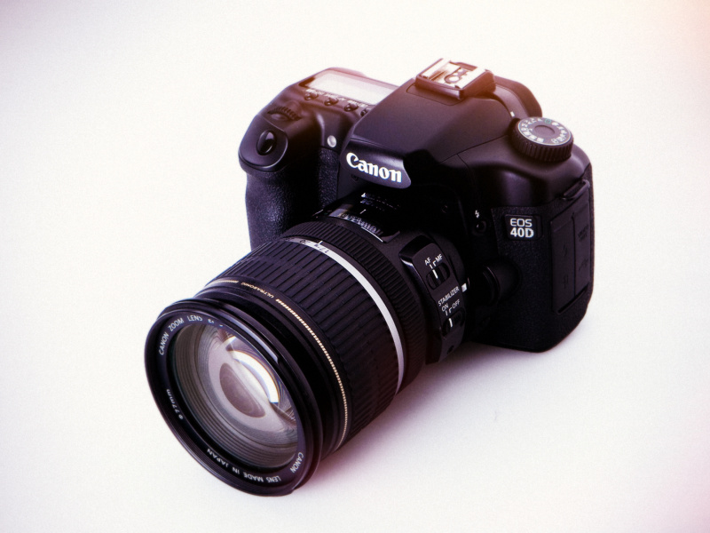 Canon EOS 40D Digital SLR Camera wallpaper 800x600