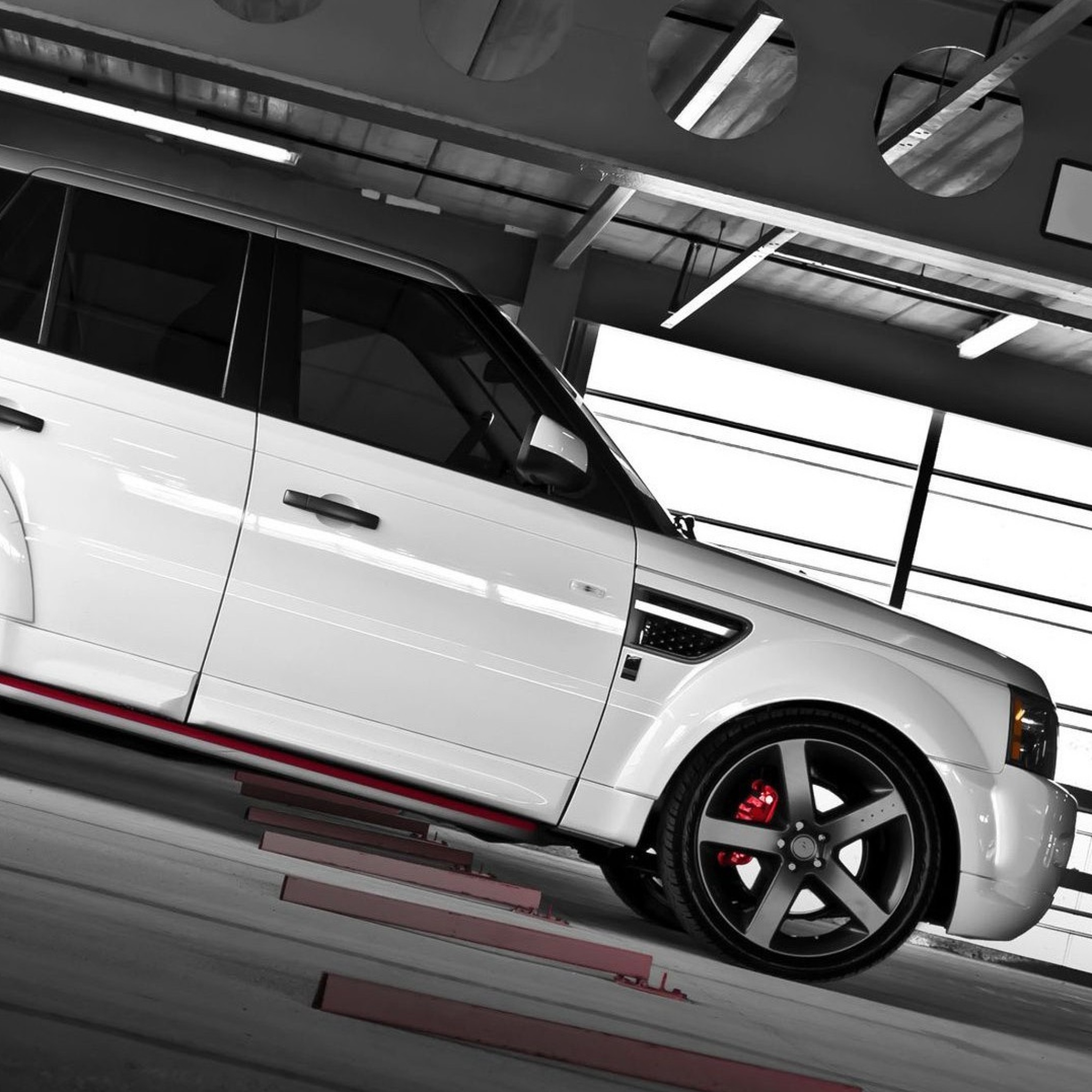 Range Rover Sport 3.0TD V6 screenshot #1 2048x2048