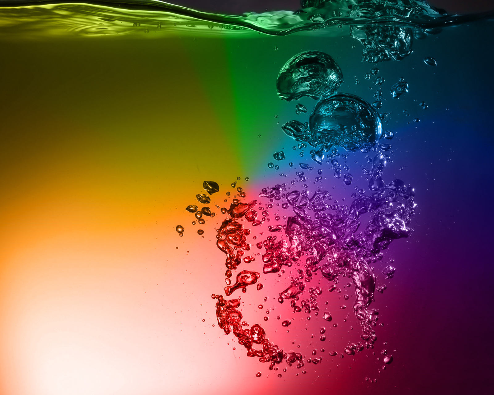 Обои Rainbow Water 1600x1280