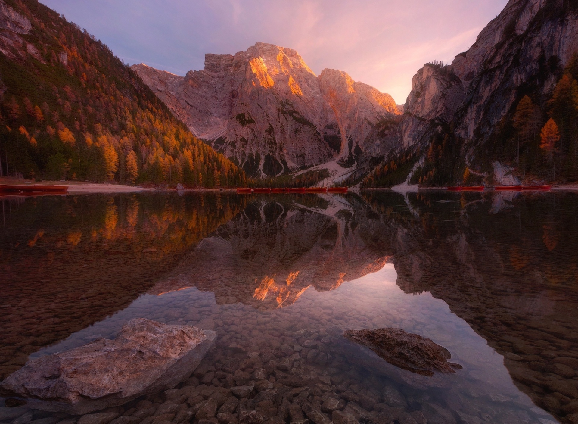 Sfondi Mountain Lake 1920x1408