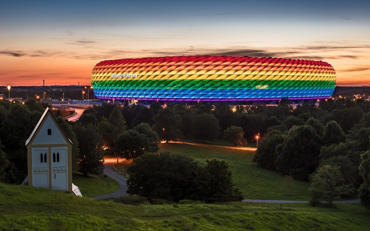 Fondo de pantalla Allianz Arena Munich 1280x800