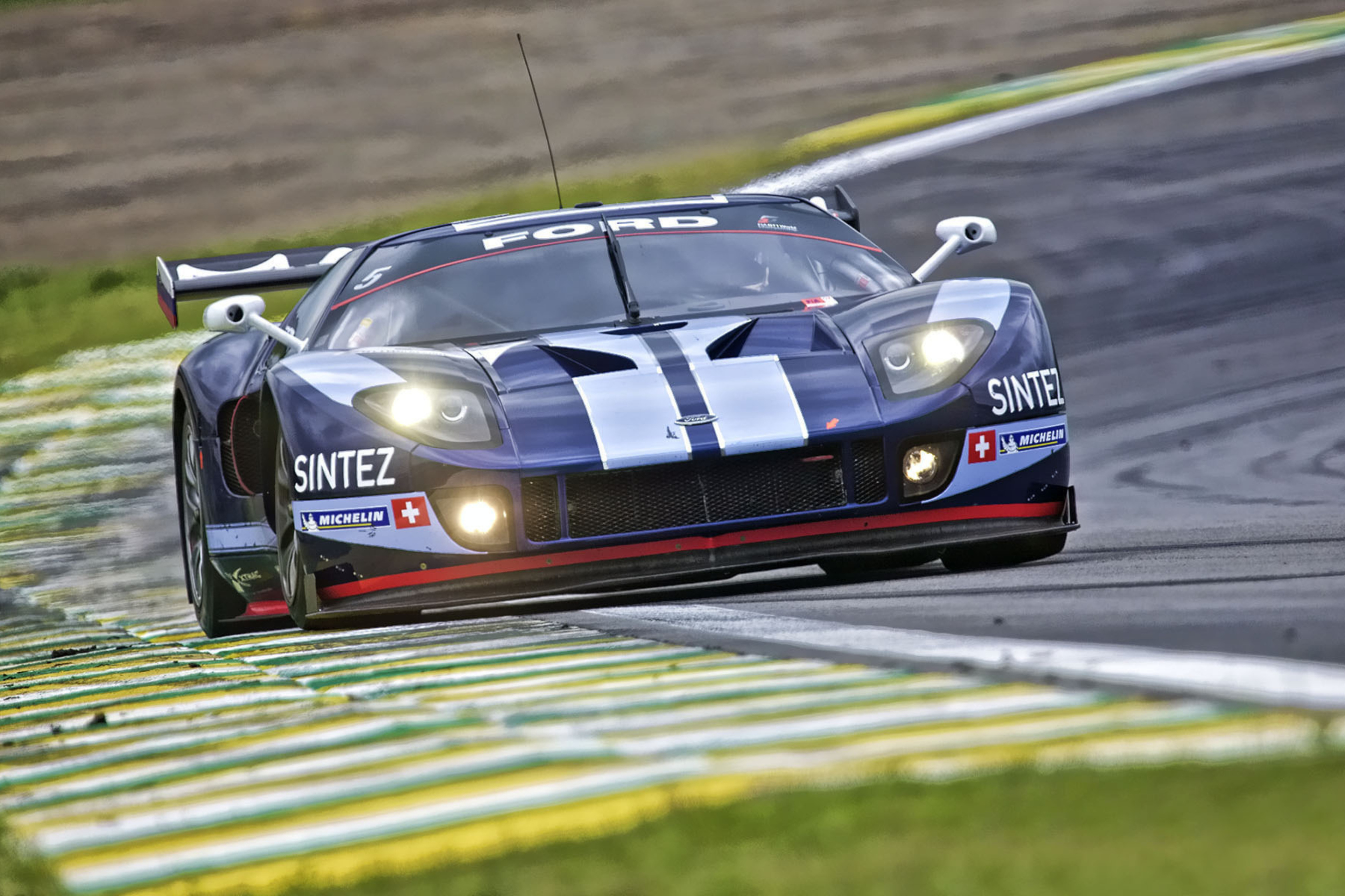 Screenshot №1 pro téma Ford GT FIA GT1 2880x1920