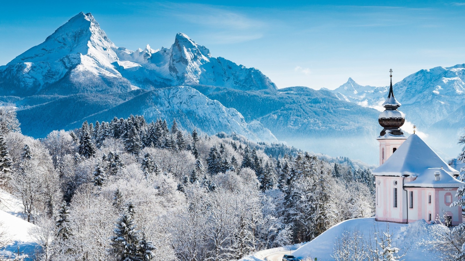 Das Bavaria under Snow Wallpaper 1600x900