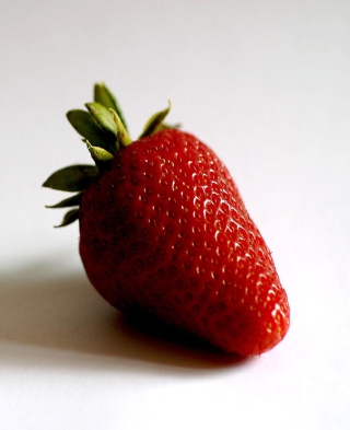 Strawberry - Obrázkek zdarma pro Nokia Asha 311