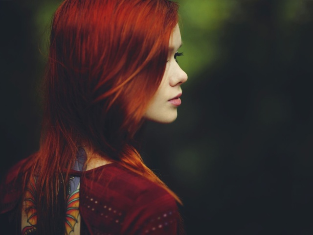 Redhead Girl screenshot #1 640x480