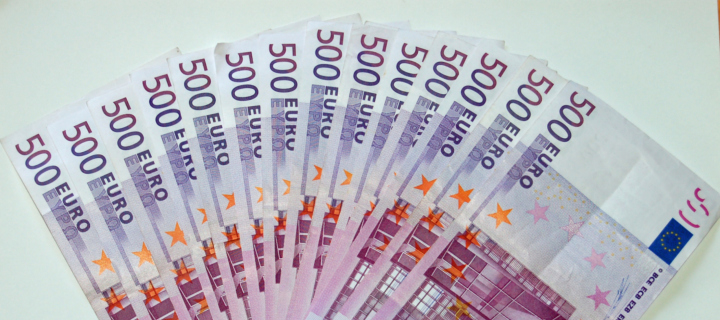 Fondo de pantalla 500 Euro Cash 720x320