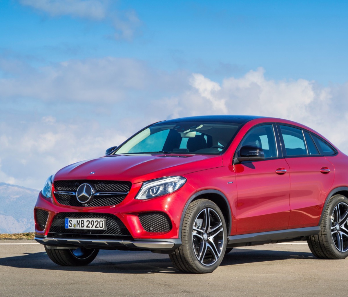 2016 Mercedes Benz GLE 450 AMG Red wallpaper 1200x1024