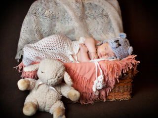 Little Baby Sleep wallpaper 320x240