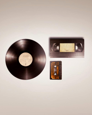 Video cassette and Audio Cassette - Obrázkek zdarma pro iPhone 5