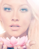 Sfondi Christina Aguilera With Lotus 128x160