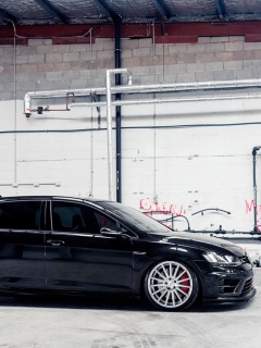 Sfondi Volkswagen Golf R 2 0T Vossen Wheels 240x320