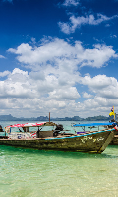Boats in Thailand Phi Phi wallpaper 240x400