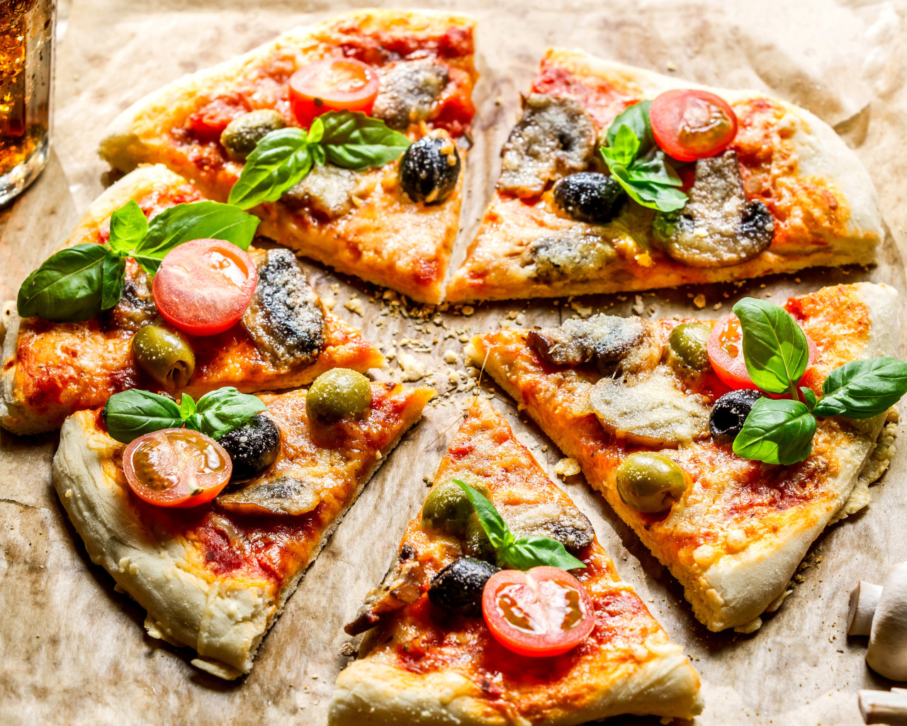 Pizza with olives wallpaper 1280x1024