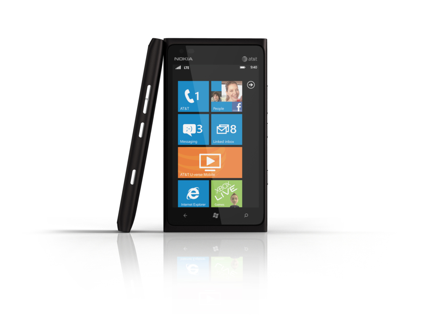 Das Windows Phone Nokia Lumia 900 Wallpaper 1400x1050