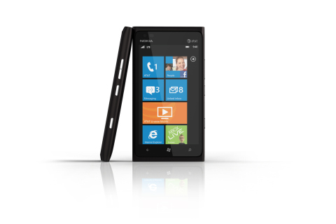Das Windows Phone Nokia Lumia 900 Wallpaper 480x320